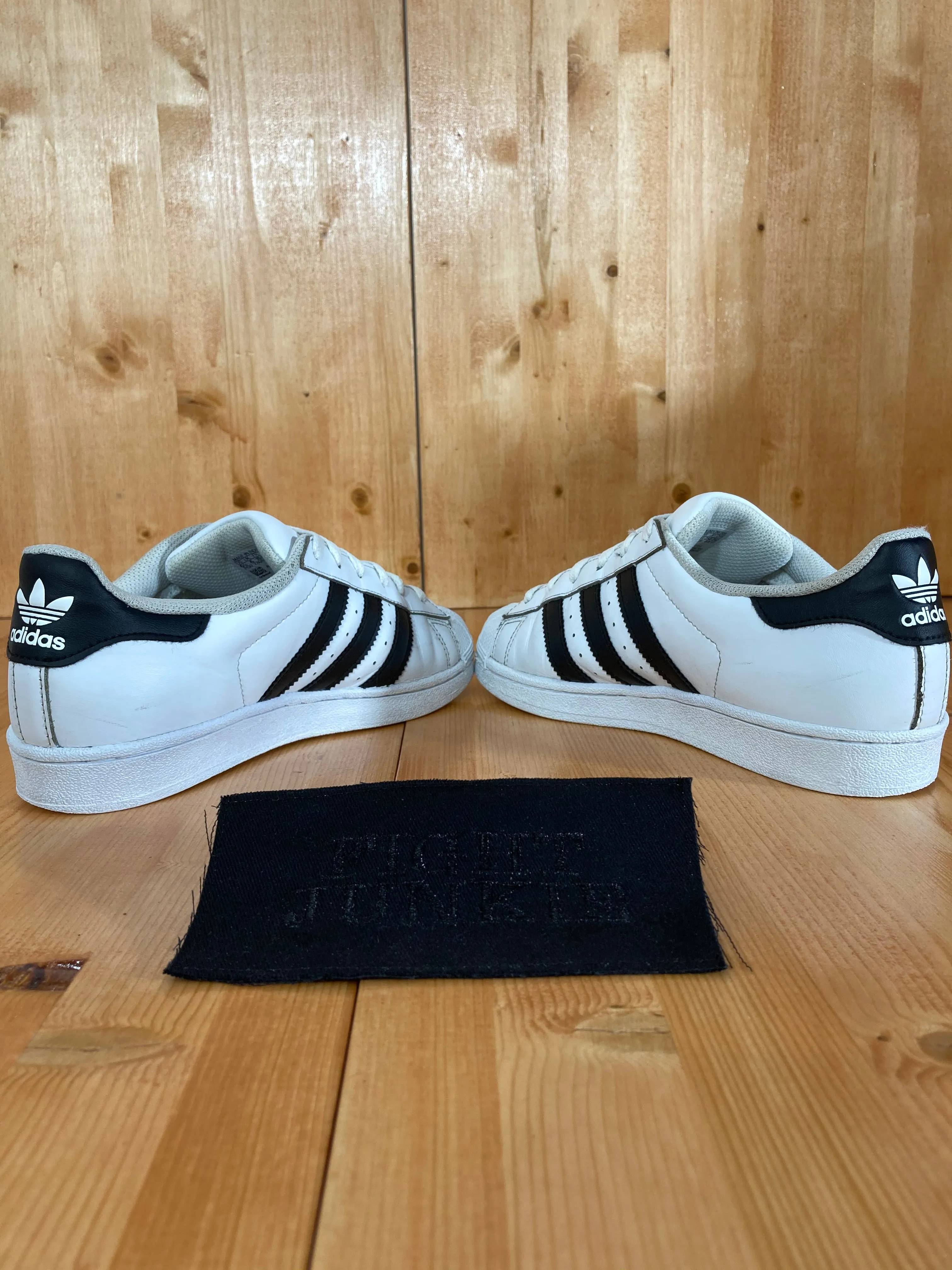 Adidas SUPERSTAR ORIGINALS Youth Size 6.5 Low Top Shoes Sneakers