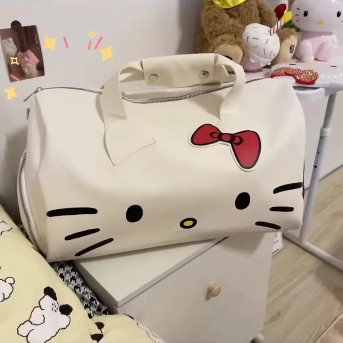 Adorable Hello Kitty Tote Bag - Spacious & Durable with Cute Bow Detail - Perfect for Gym, Travel & Gifts - Versatile PU Leather Shoulder & Crossbody Bag