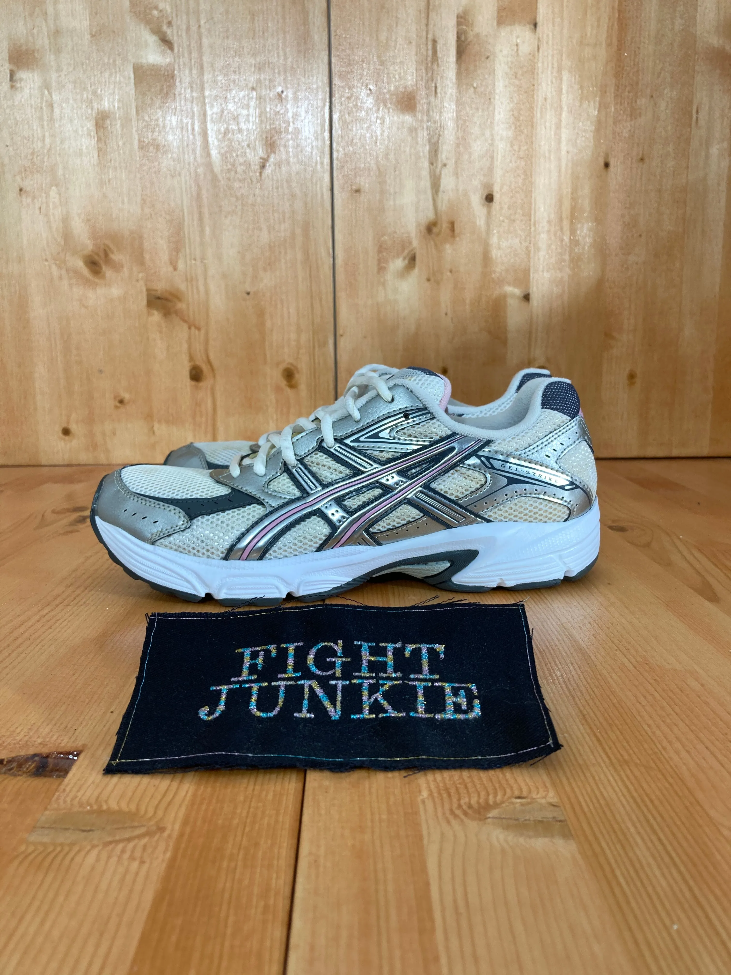 ASICS GEL STRIKE Women's Size 9.5 Running Athletic Shoes Sneakers