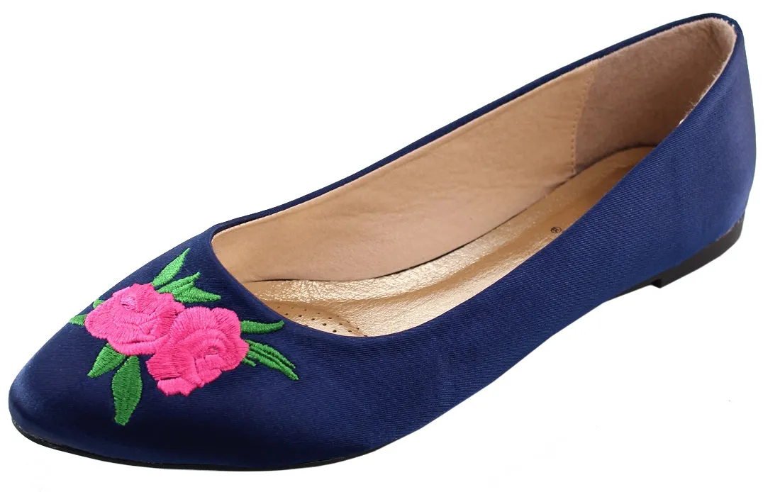 Elegant Footwear Women's Embroidered Rose Floral 90s Pointed Toe Ballet Flat