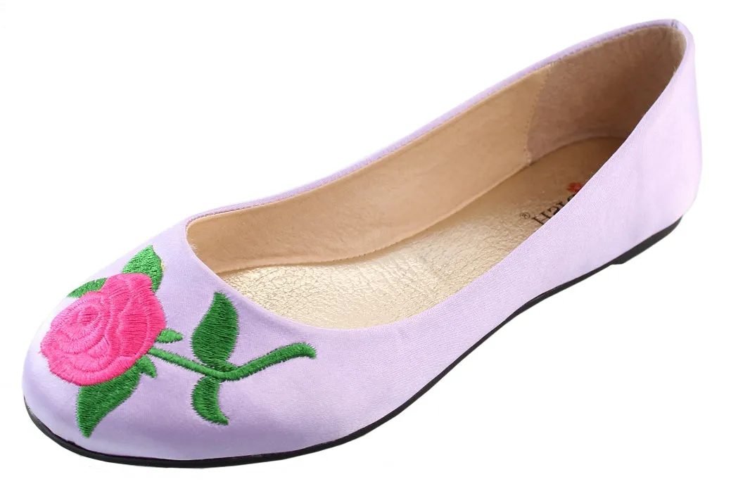 Elegant Footwear Women's Embroidered Rose Floral 90s Round Toe Ballet Flat