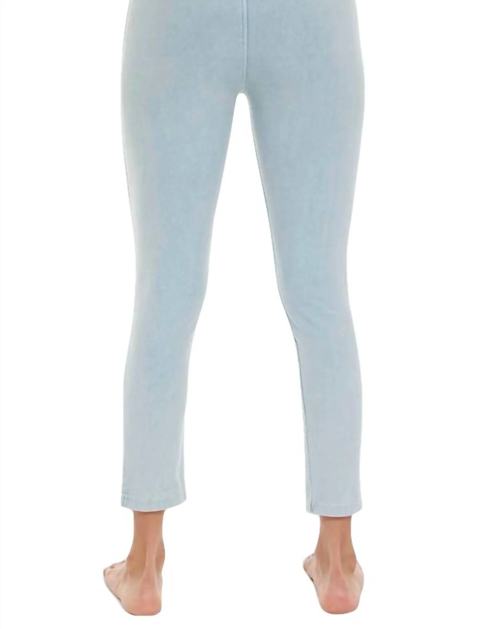 High Rise Capri In Lightblue | Lightblue