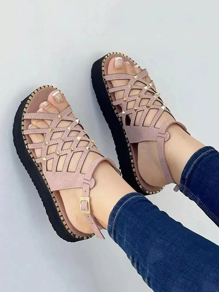 Toleet Hollow-Out Rivet Flat Sandals