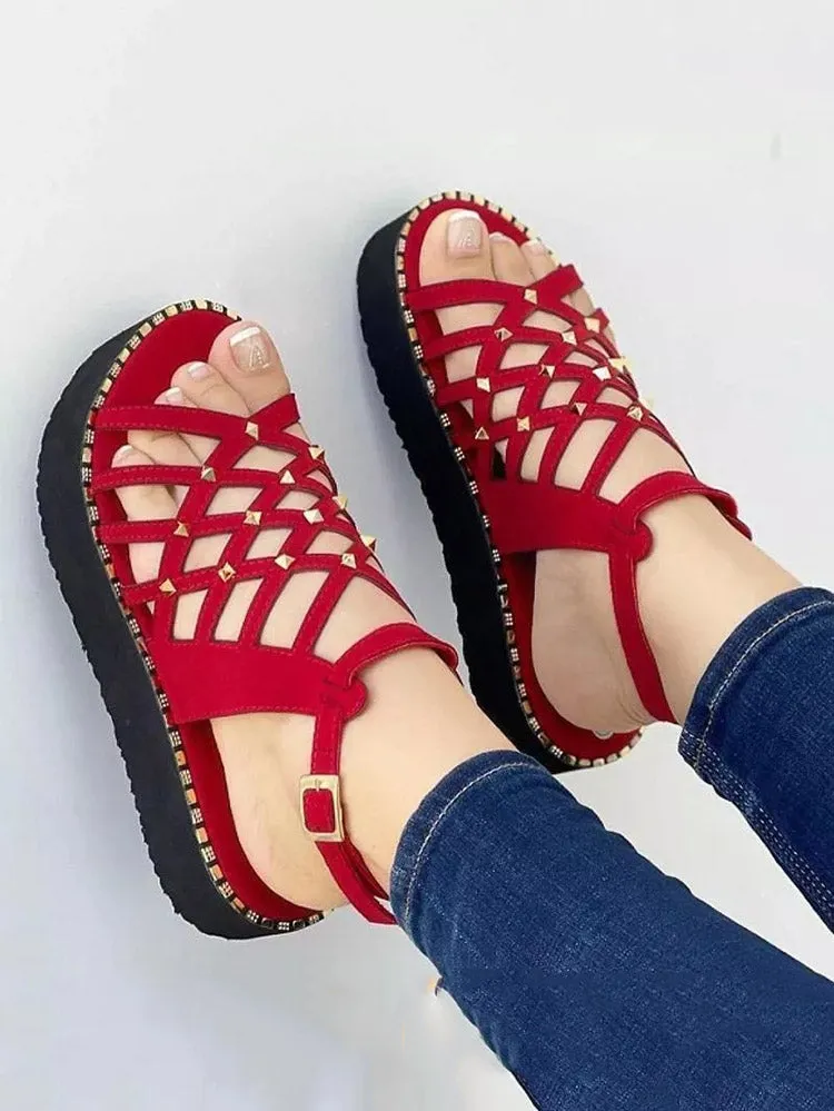 Toleet Hollow-Out Rivet Flat Sandals