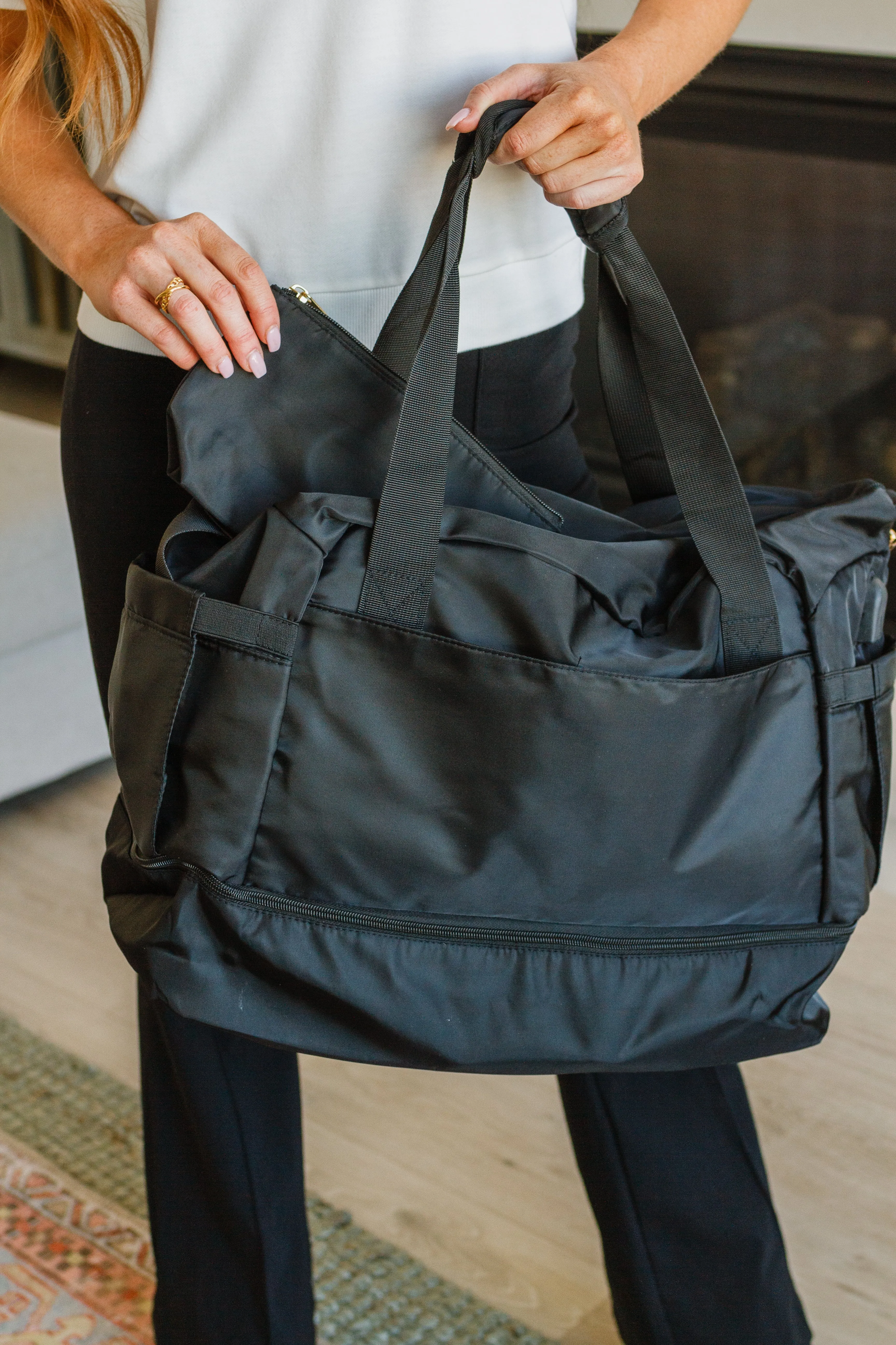 Travel Bestie Duffel in Black