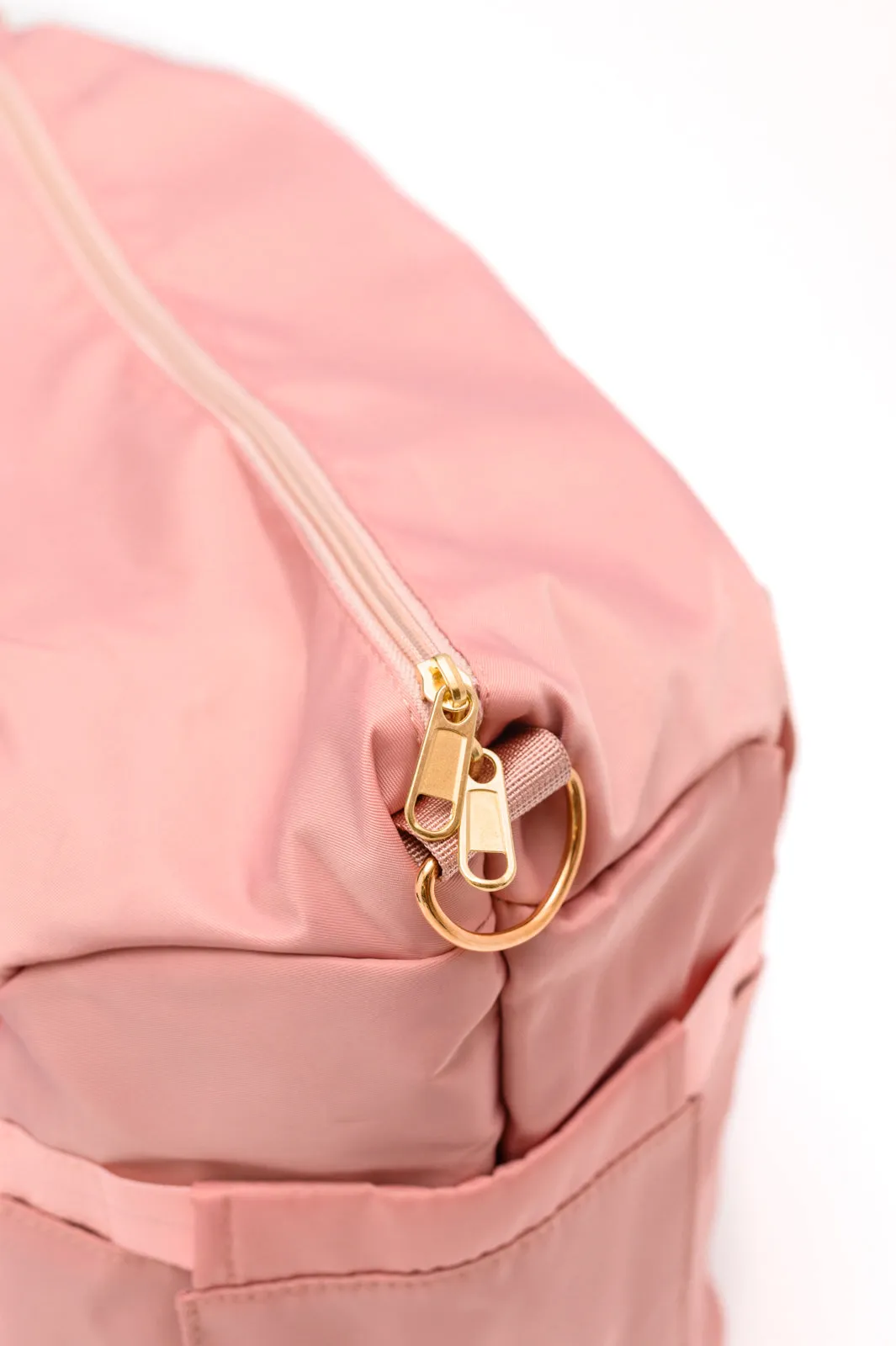 Travel Bestie Duffel in Pink