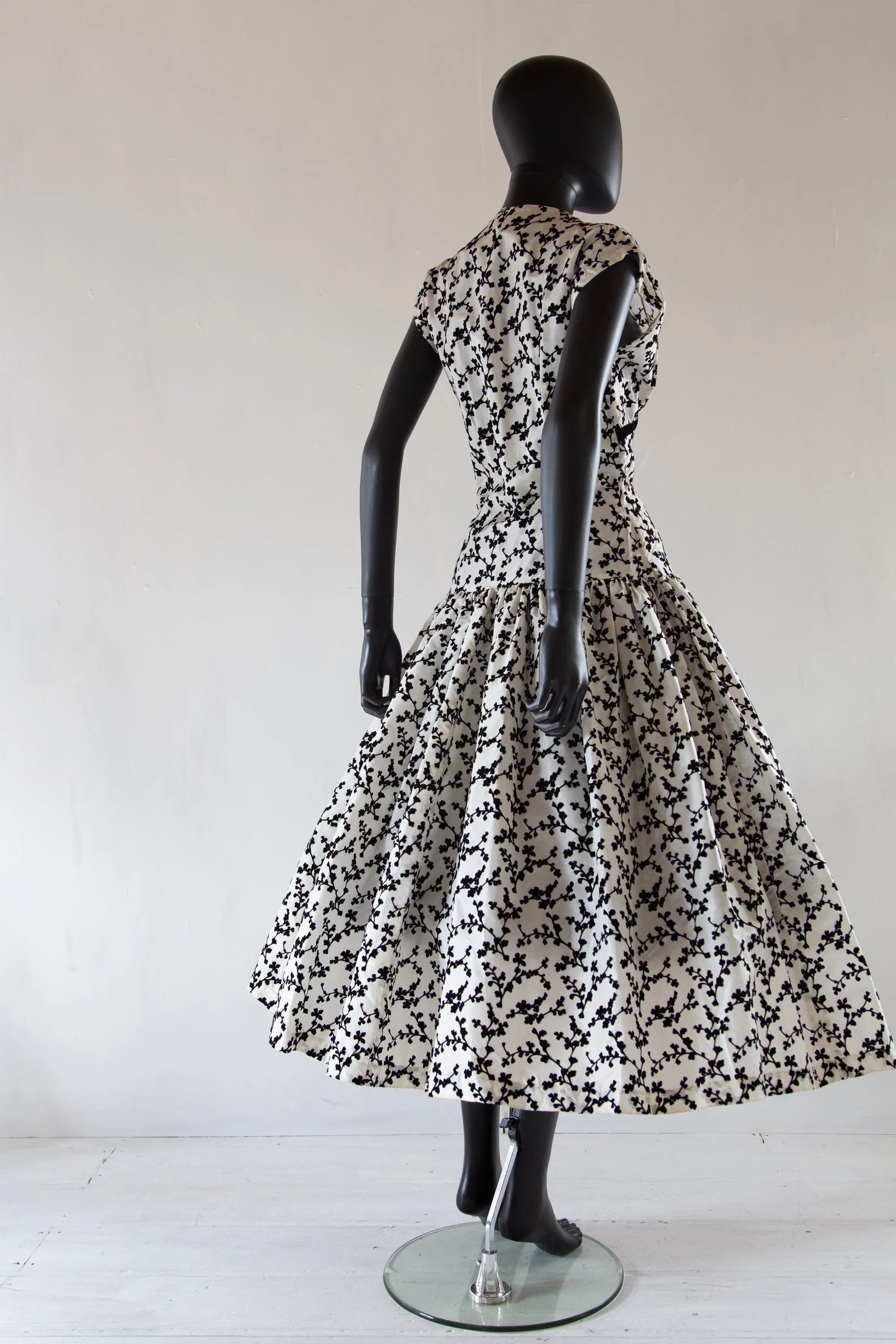 Vintage 1950s Monochrome Flocked Taffeta Cocktail Dress